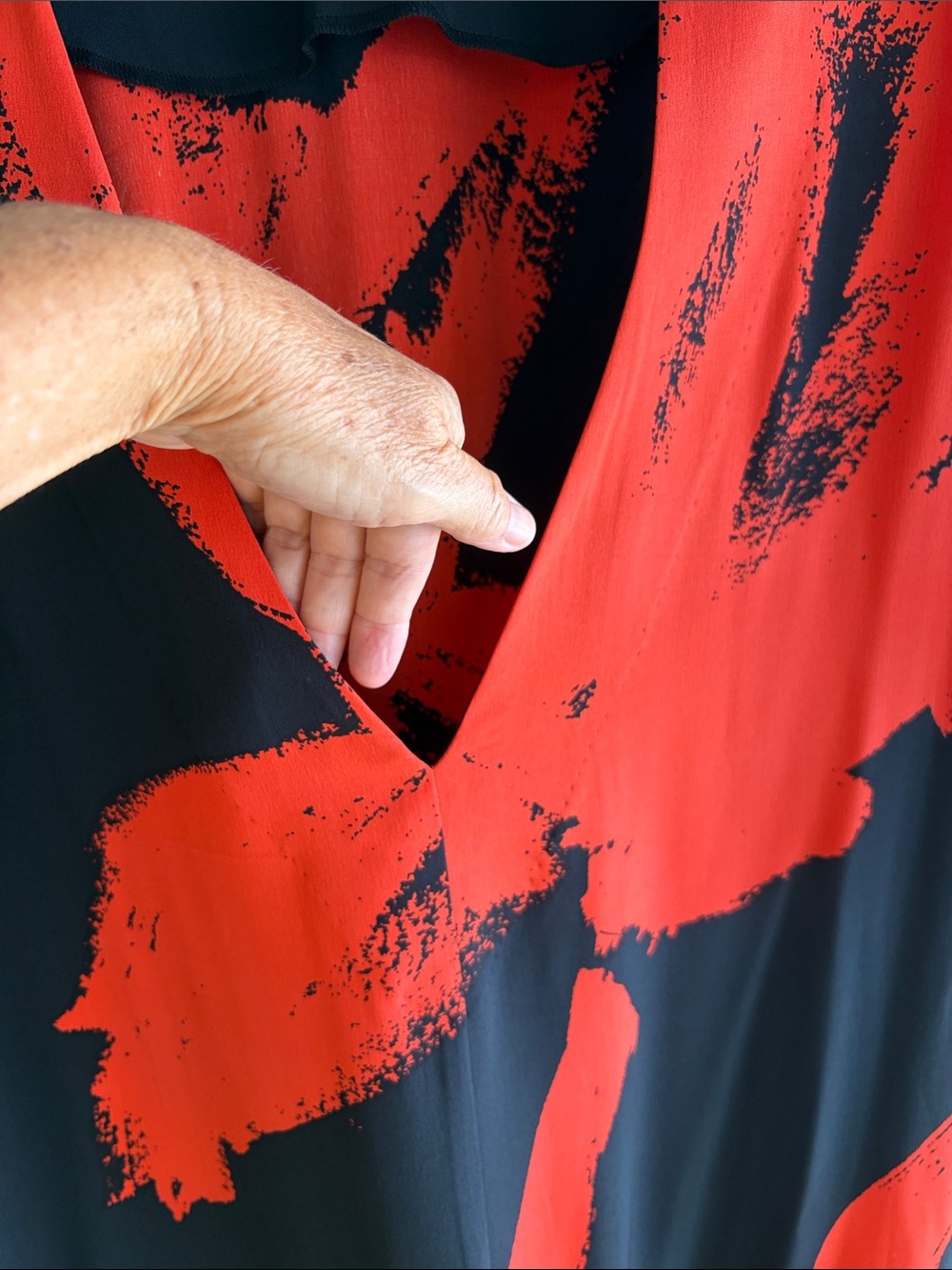H&M Black Midi Dress with Red Floral Brushstroke and Beige Stripes - Picture 5 of 9